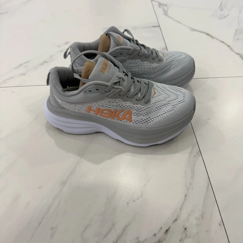 Hoka One Bondi 8 Women’s Running Shoe Size 6B, 6.5B, 7B, 7.5B - Picture 1 of 5